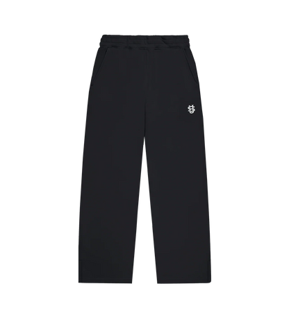 BLACK TRACKSUIT
